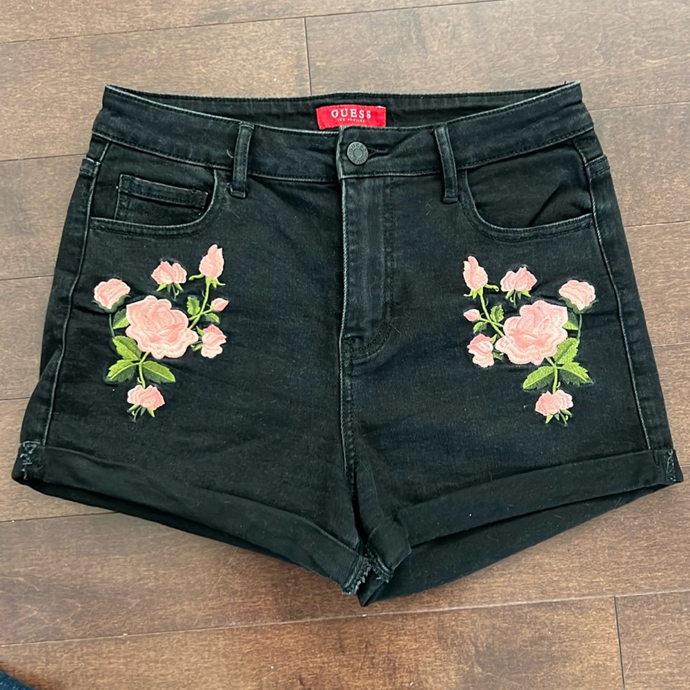 Black Jean shorts with floral embroidery by Guess